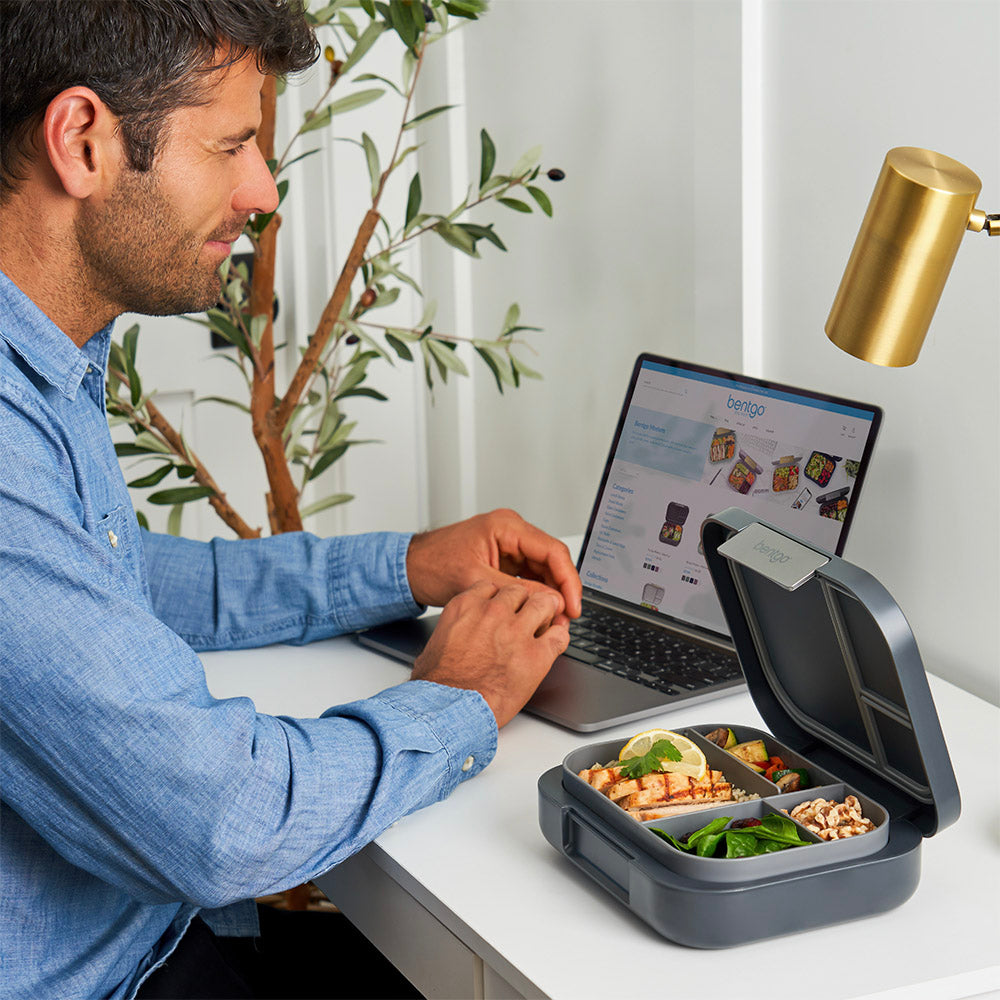 bentgo-modern-lunch-box-and-snack-cup-o2 BGMDNBDL-DG_4.jpg